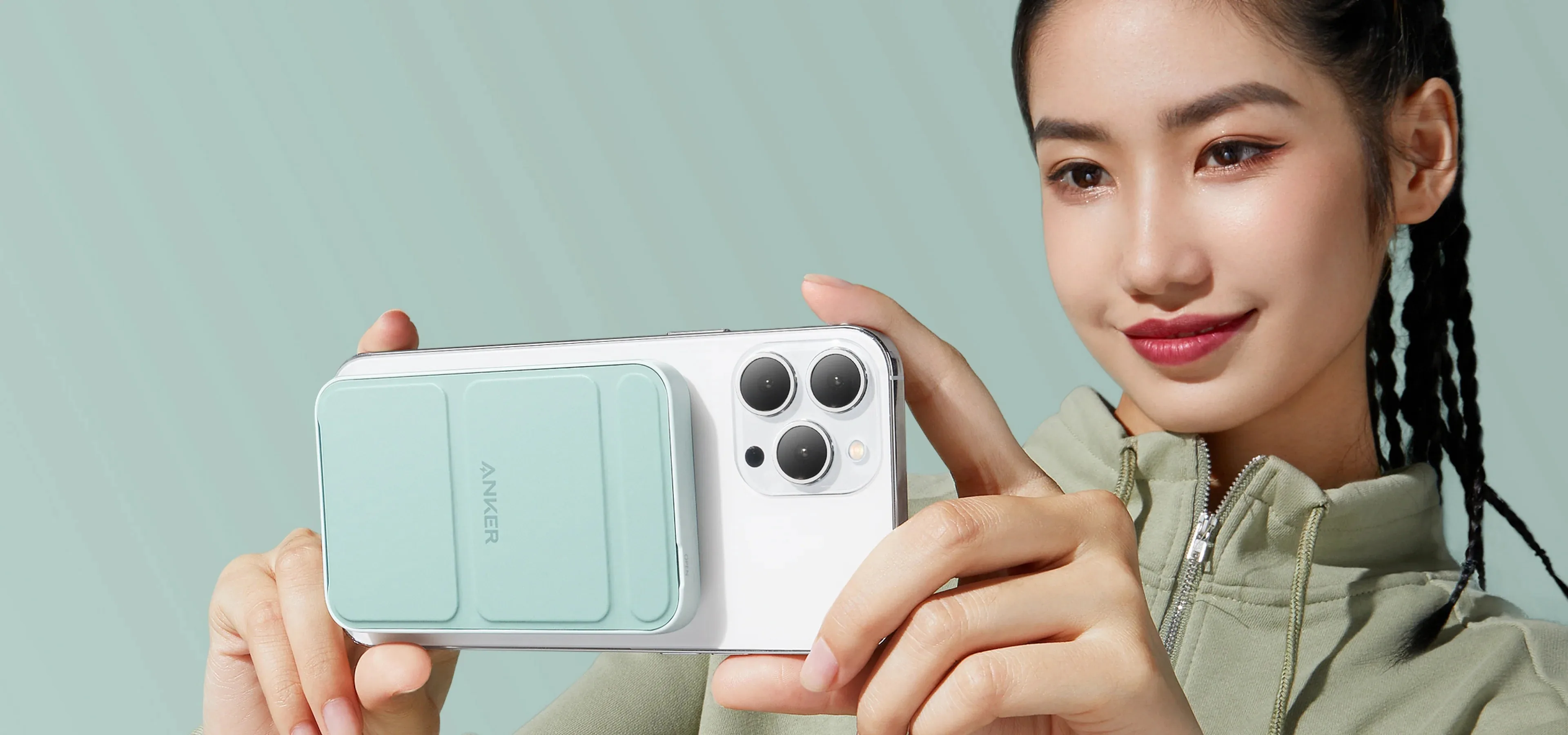 Anker A1611 622 MagGo 5000mAH Magnetic Power Bank Black for Sale in Pakistan