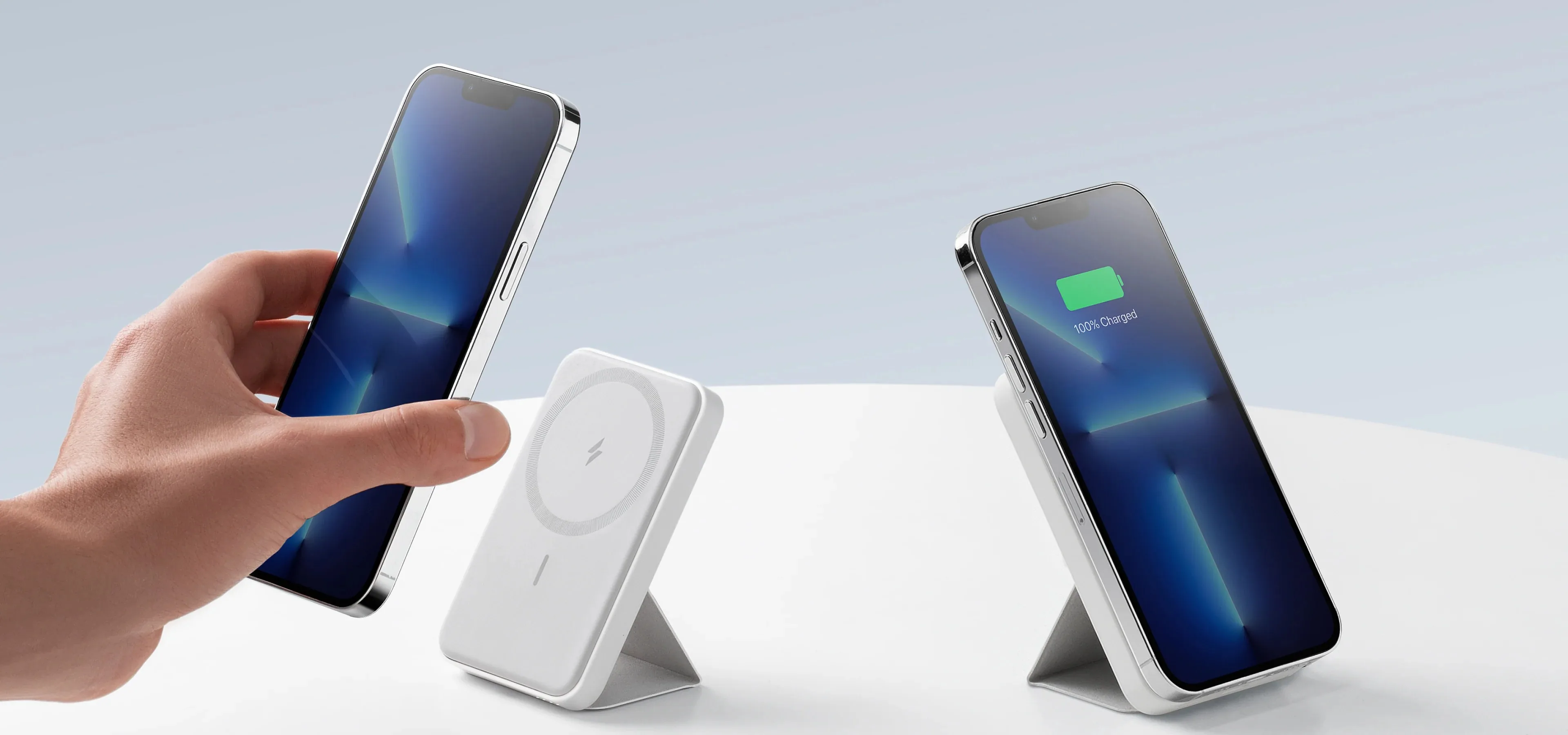 Anker A1611 622 MagGo 5000mAH Magnetic Power Bank Black for Sale in Pakistan